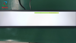 Tipo pantalla LCD de la barra de 23,9 pulgadas de la exhibición 1920*360 LVDS 500nits del LCD